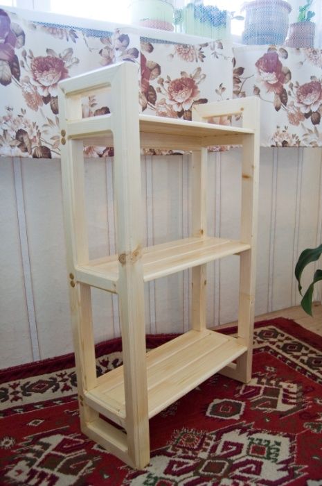 Стеллаж из дерева