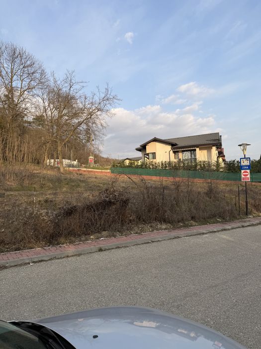 Teren unic Cartier Kranz Stefanesti(100m biserica Bratienilor)