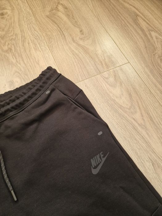 Страхотен мъжки екип долнище и горнище NIKE размер S M L XL