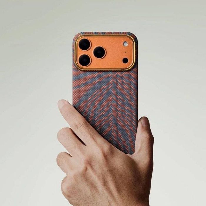 Карбонов Калъф с MagSafe Pitaka Edge Breath of Veins за iPhone 17 Pro/Max – Burning Orange