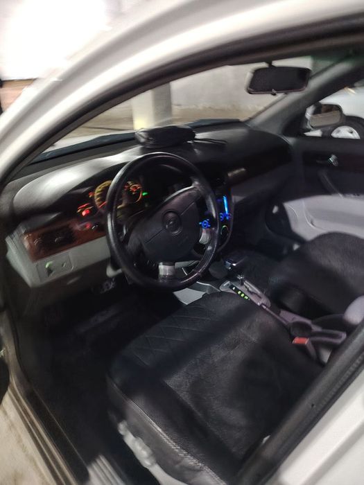 Бартер бор Таёта Камри Ёки Киа Карнивалга