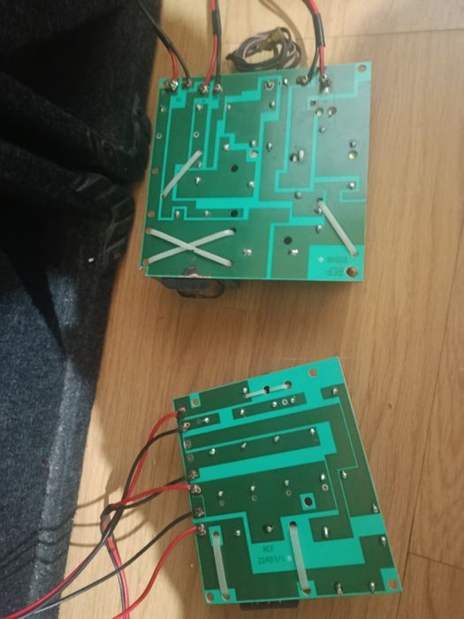 Vând filtre pe 3 cai RCF