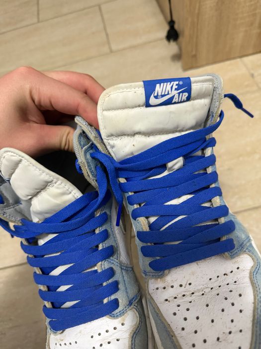 Jordan 1 Hyper Royal