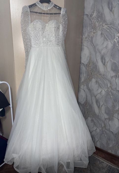 Продам свадебное платье