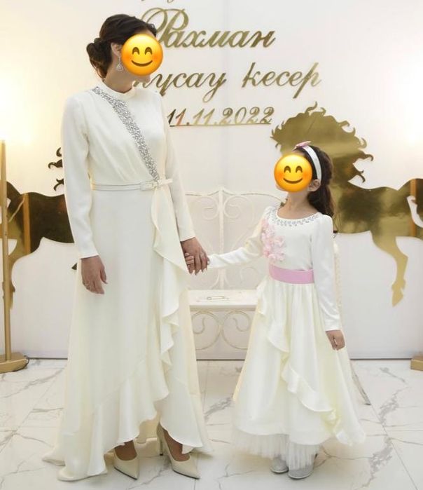 Платье белое вечернее
