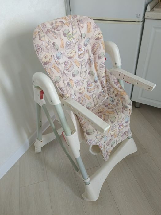 Детский стул для кормления