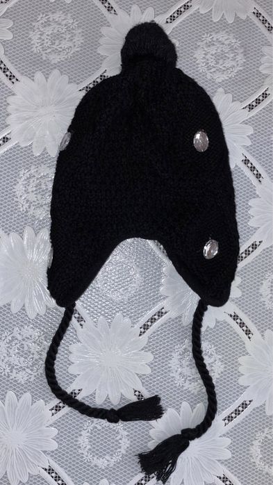 Дамска шапка