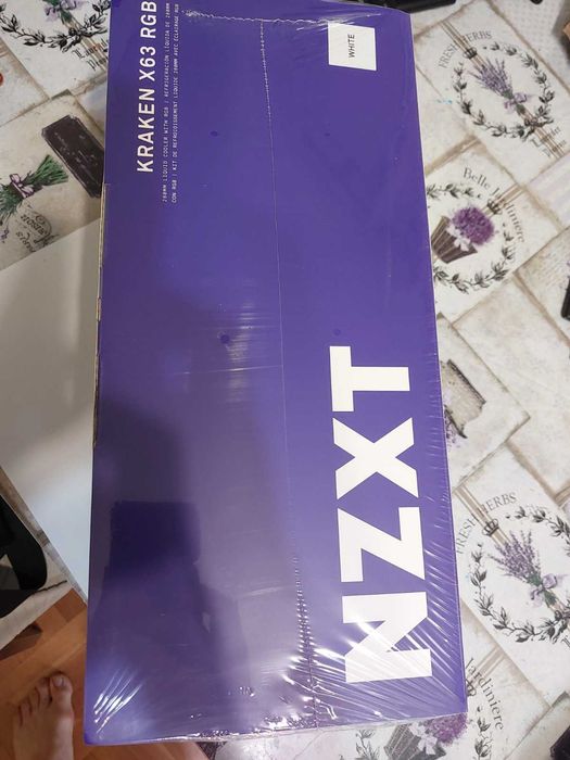 NZXT Kraken X63 RGB (280мм) AIO - водно охлаждане