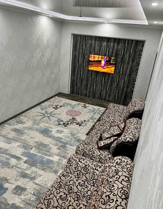 Продается квартира Юнусабад 18кв 3/4/7