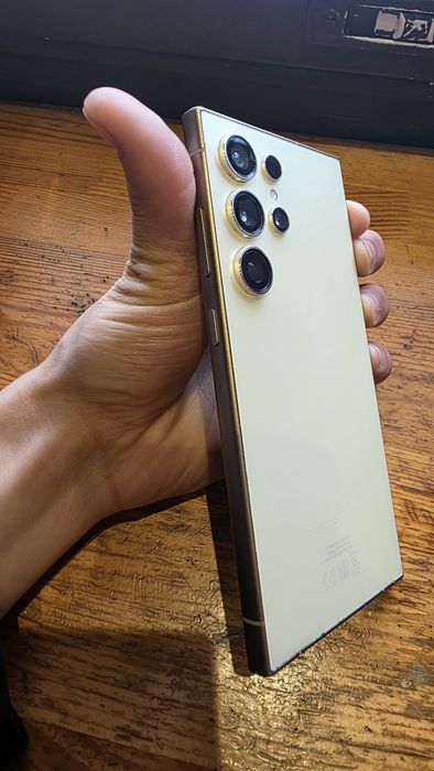 Samsung Galaxy S24 Ultra 512GB | добре състояние!