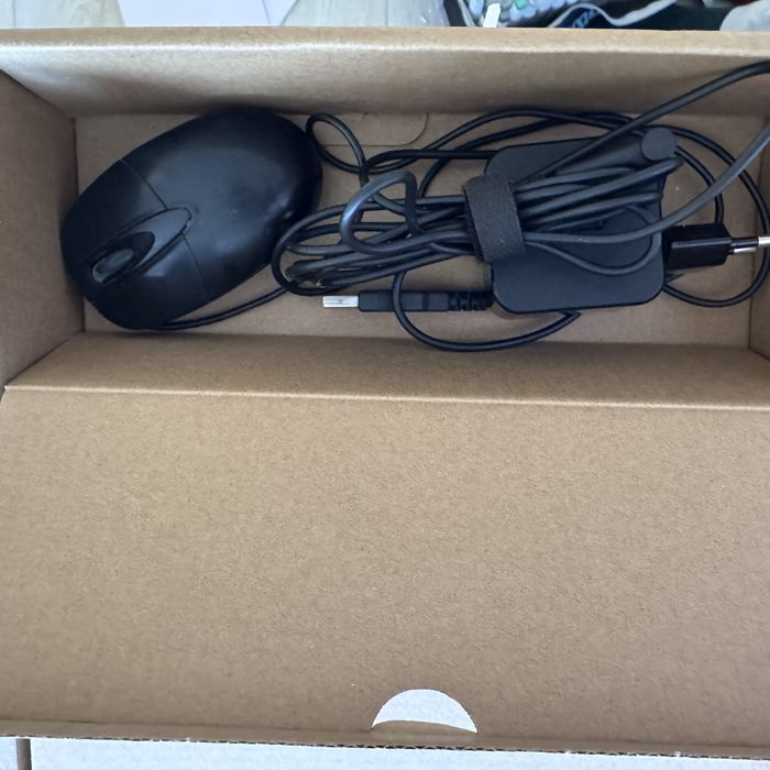 ноутбук ASUS X415J