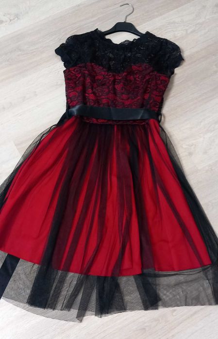 Rochii elegante in stare f buna