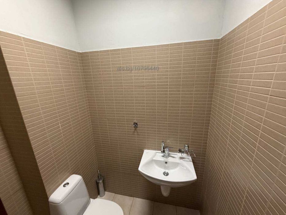 Дава се под наем Магазин в София, Младост 1 - 234 кв.м за 1783.98 € - Снимка #11