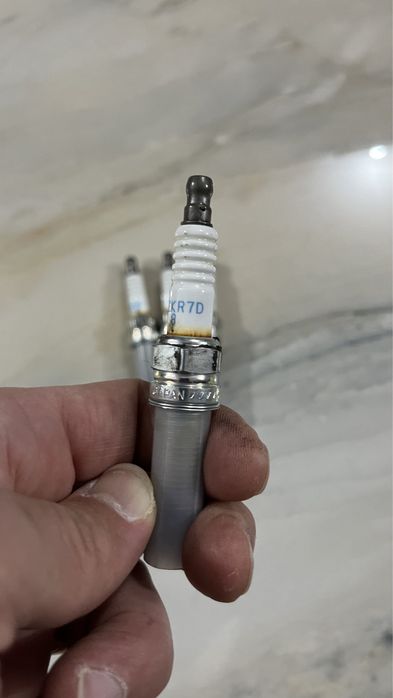 Bujii Suzuki SX4 S-Cross