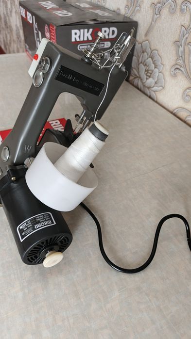 Qop tikadigan mashinka