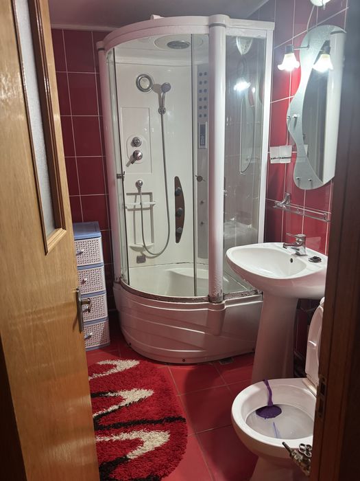 Apartament 2 camere 1 decembrie