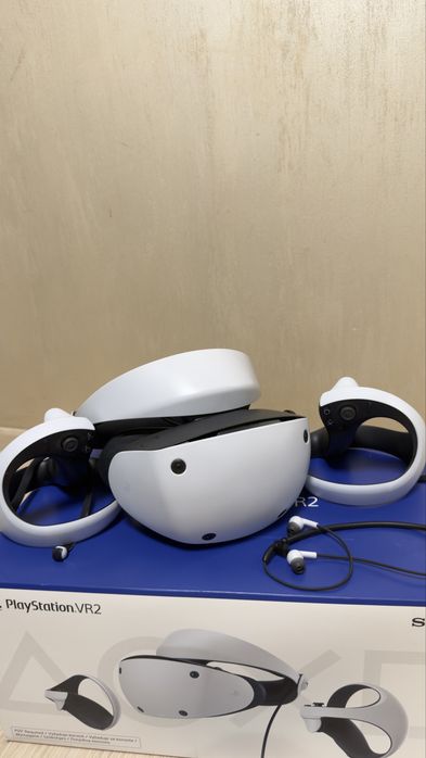 Sony Playstation VR 2  с безжично зарядно- като нови в гаранция