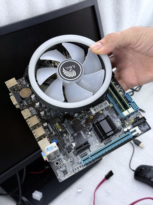 Комплект H61 + i5 2400 + kuler