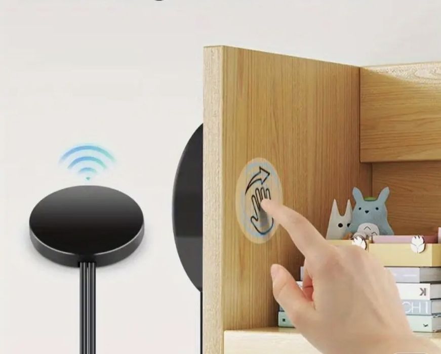 Сензор (датчик) за безконтактно включване на LED осветление.