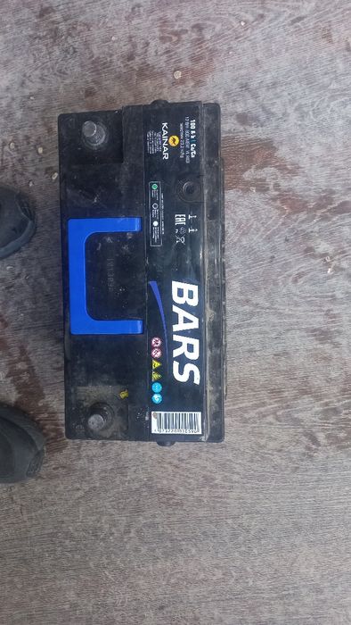 Аккумулятор 100А