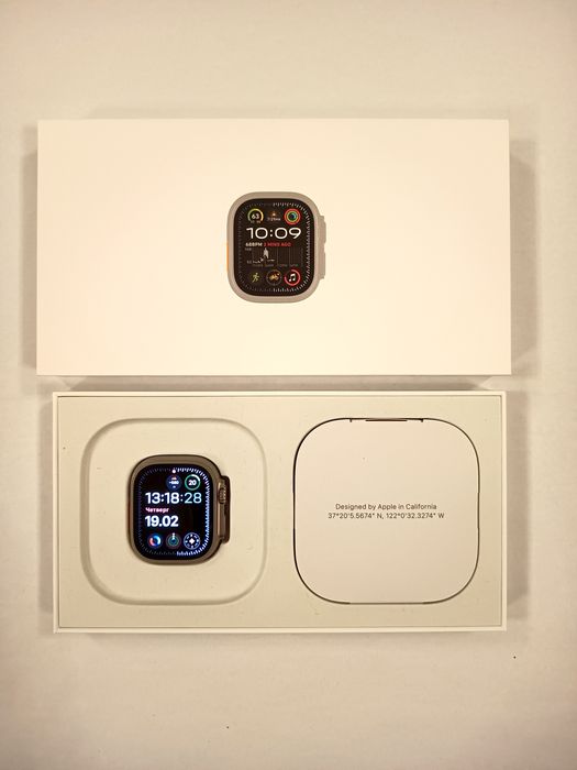 Apple Watch Ultra 2, 49 mm с 2 каишки, защитен  кейс и power bank
