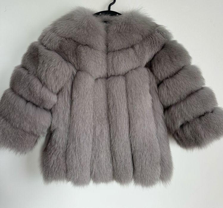 Haină de blană naturală