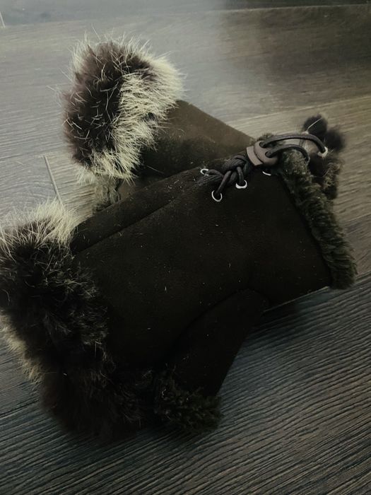 Manusi din piele intoarsa si blana naturala Studio ID Mittens.