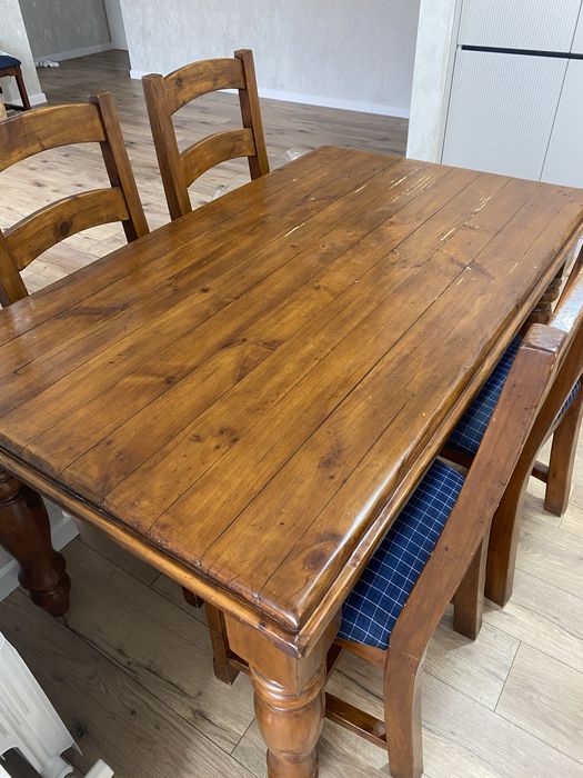 Продам стол со стульями