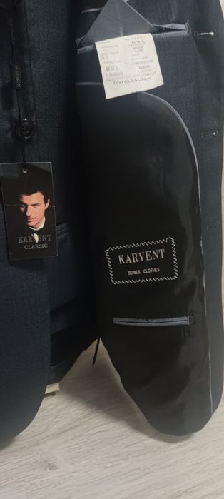 Костюм сатылады. Продаётся костюм.