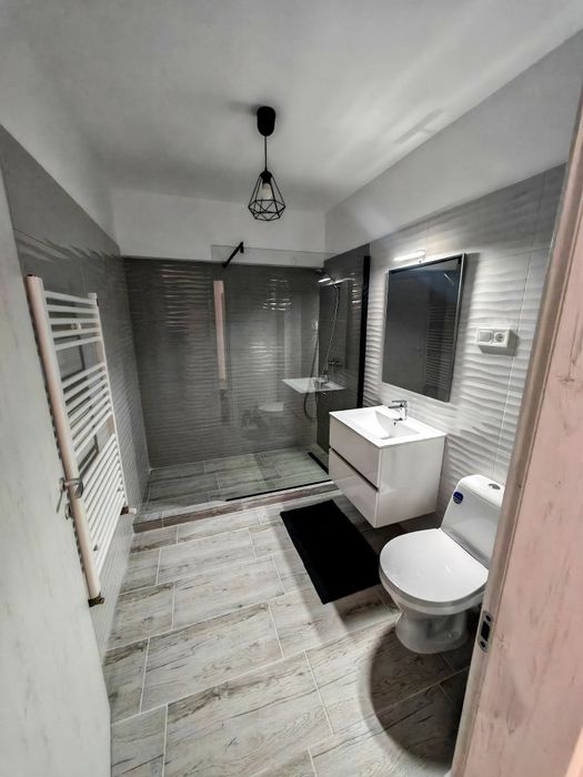 Apartament de închiriat