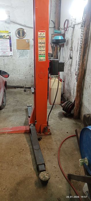 Двуколонен подемник с долна синхронизация 4 Т