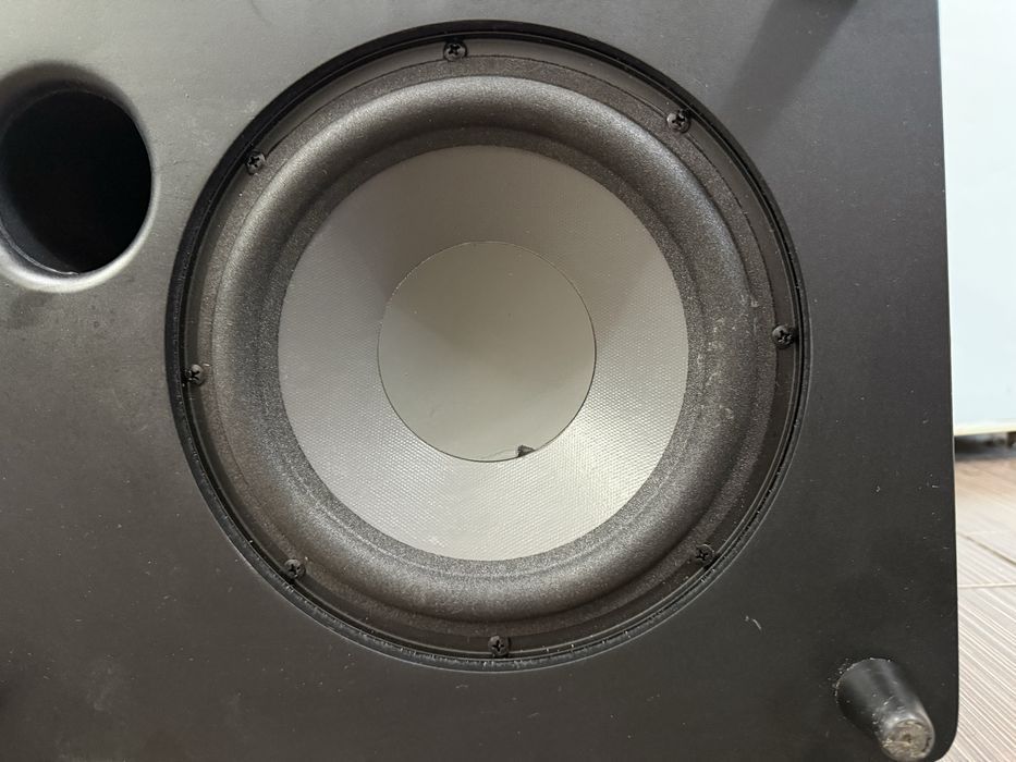 Активен Subwoofer Boston 8”
