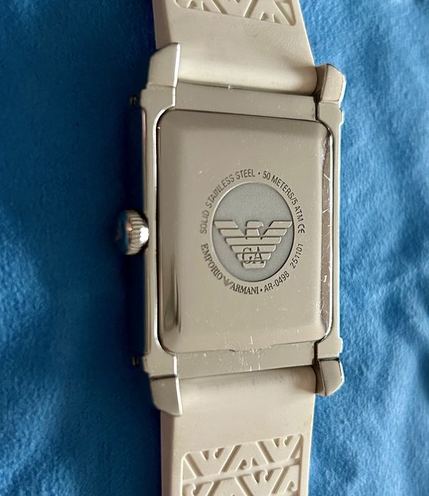 Часовник Emporio Armani и Fossil