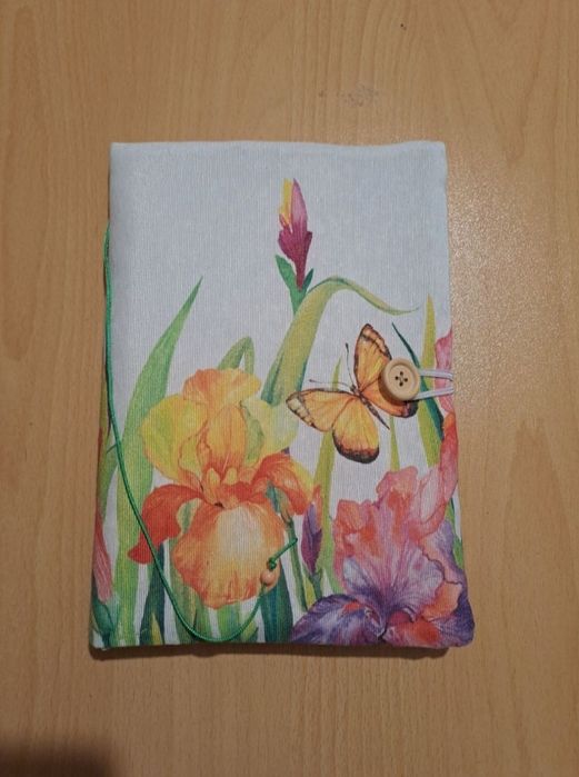 Калъфи за книги от текстил