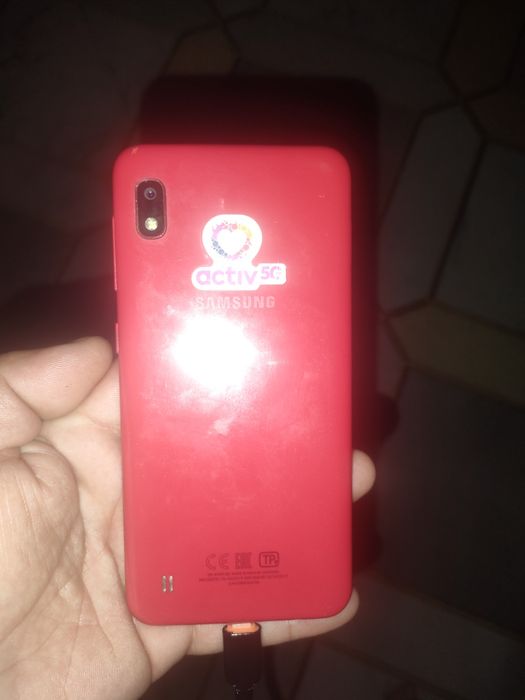 Samsung a10 продам