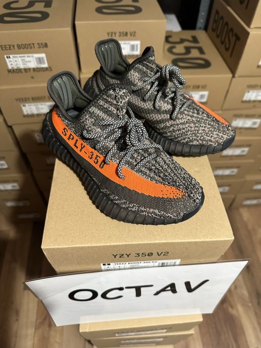 Yeezy 350 v2 Carbon Beluga
