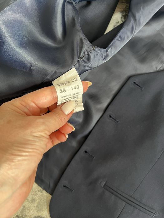 Продам школьную форму для мальчика