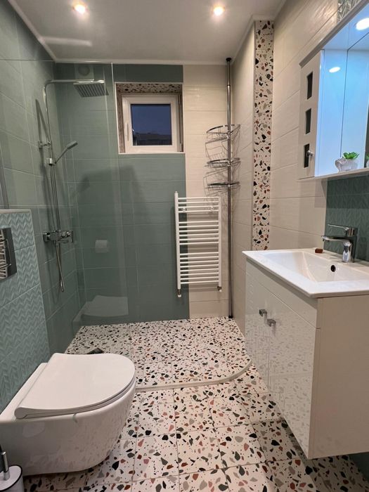 Дава се под наем Тристаен апартамент в София, Център - 80 кв.м за 714 € - Снимка #3