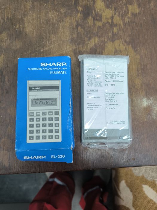 Ретро калкулатор,Елка  SHARP EL-230 Japan