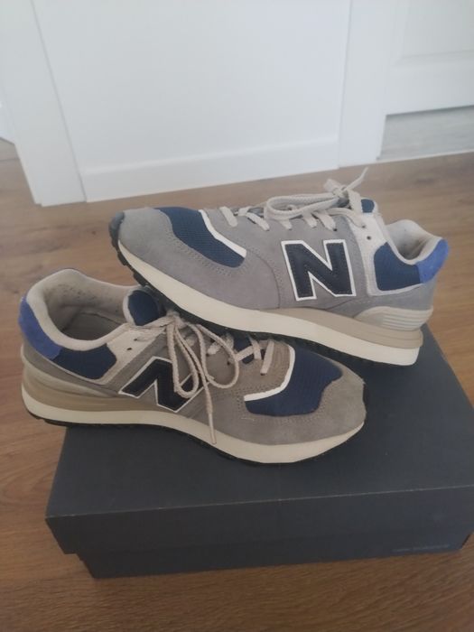 New Balance U574