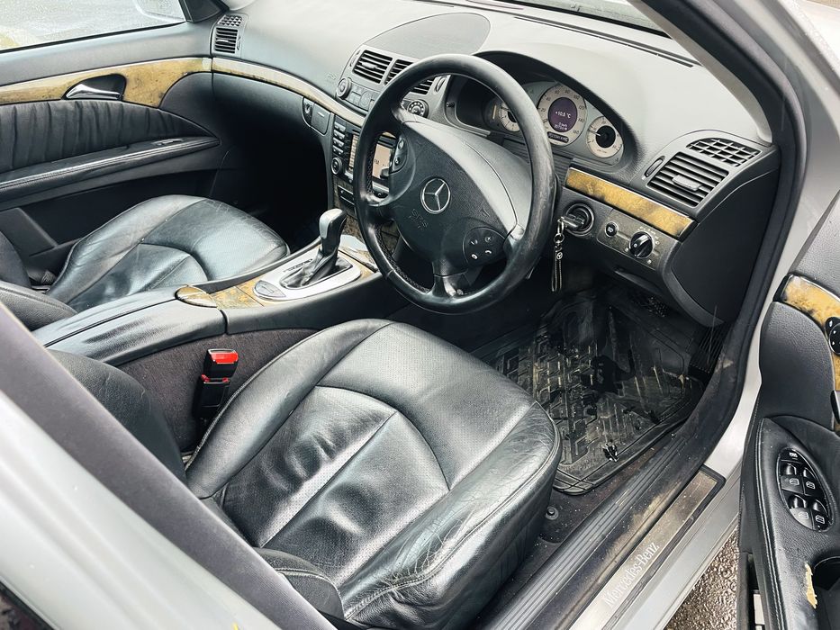 MERCEDES-BENZ E-Class 2005 — imagine 4