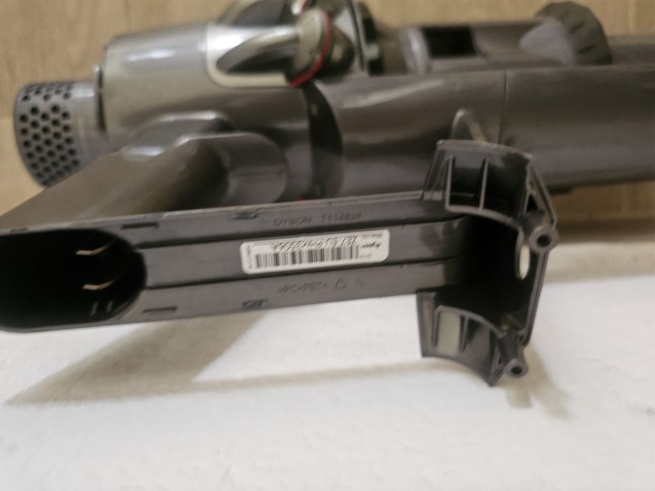 Corp si acumulatori dyson v8, v10, v11  si v12