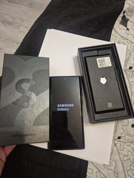Telefon Samsung S22 Ultra ca nou