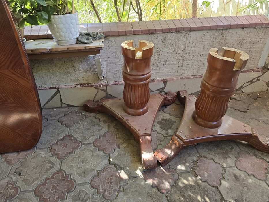 Столь  стулья новый