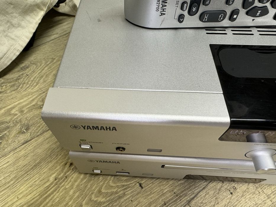 Yamaha R-1330 CD-1330