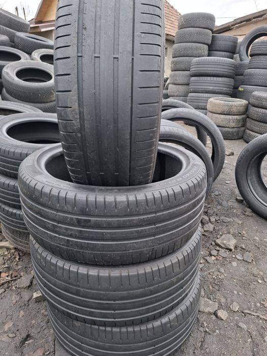 Vand set 4 anvelope 255 40 21 pireli bune de vara nu au defecte