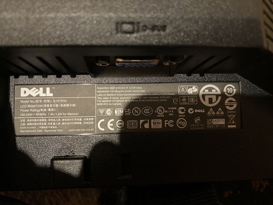 Монитор Dell e1910