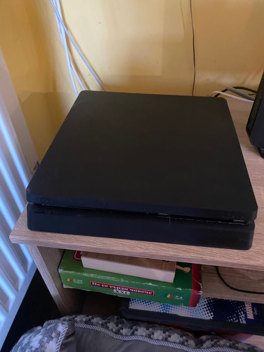 PlayStation 4 1TB