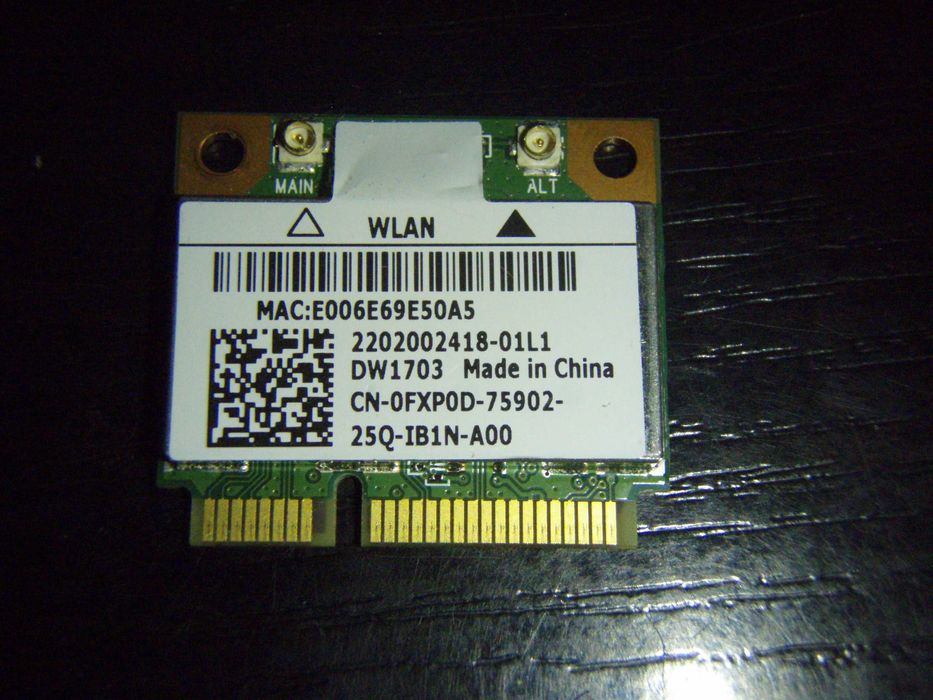 Dezmembrez DELL Vostro 3360 procesor i3-2367M, placa de baza defecta