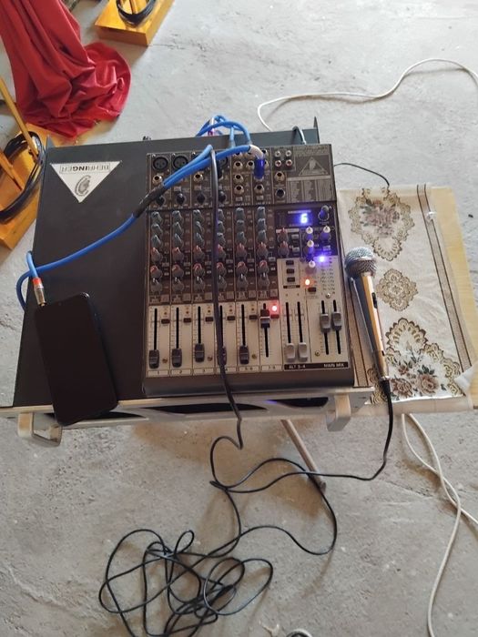 Kalonka 2dona Kanes  va Pulit Mikrafon Sotiladi ..Xolati